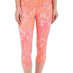 NWOT Alo Yoga orange/pink airbrush leggings!!